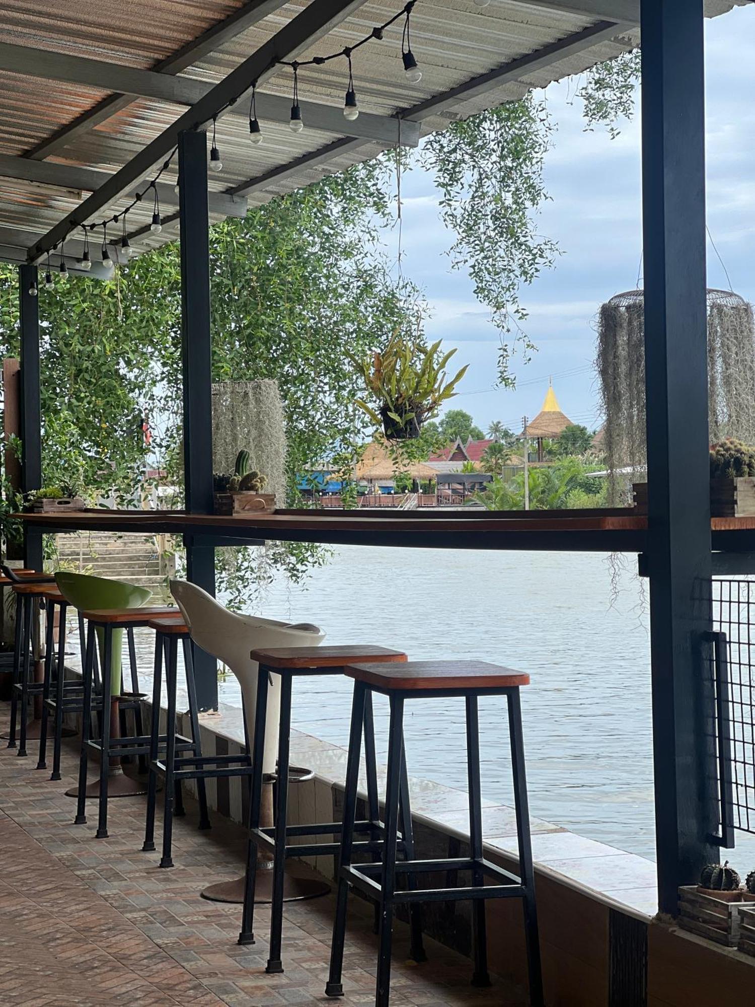 Bansuwan Homestay Amphawa Eksteriør bilde