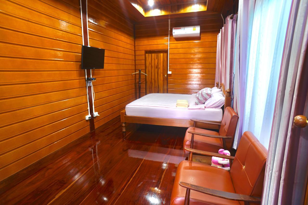Bansuwan Homestay Amphawa Eksteriør bilde