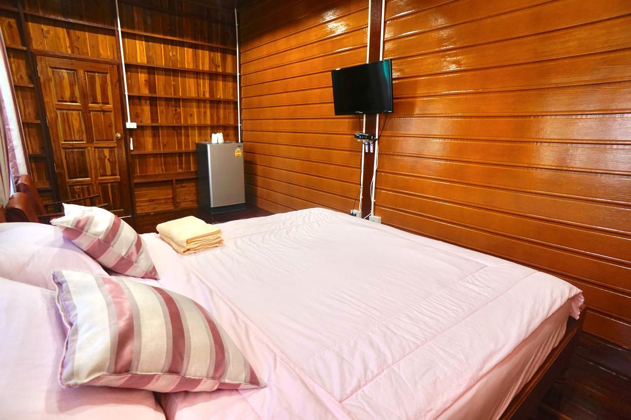 Bansuwan Homestay Amphawa Eksteriør bilde