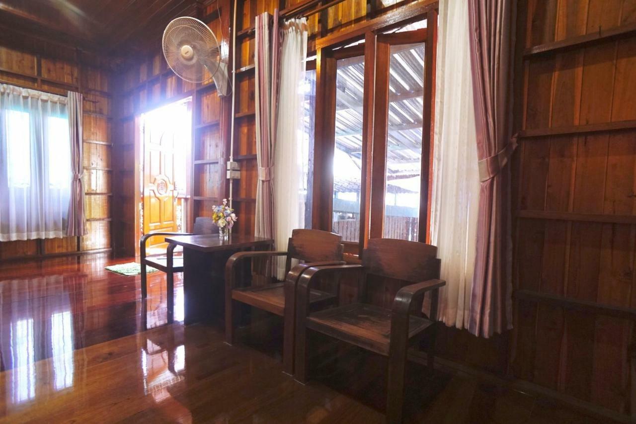 Bansuwan Homestay Amphawa Eksteriør bilde